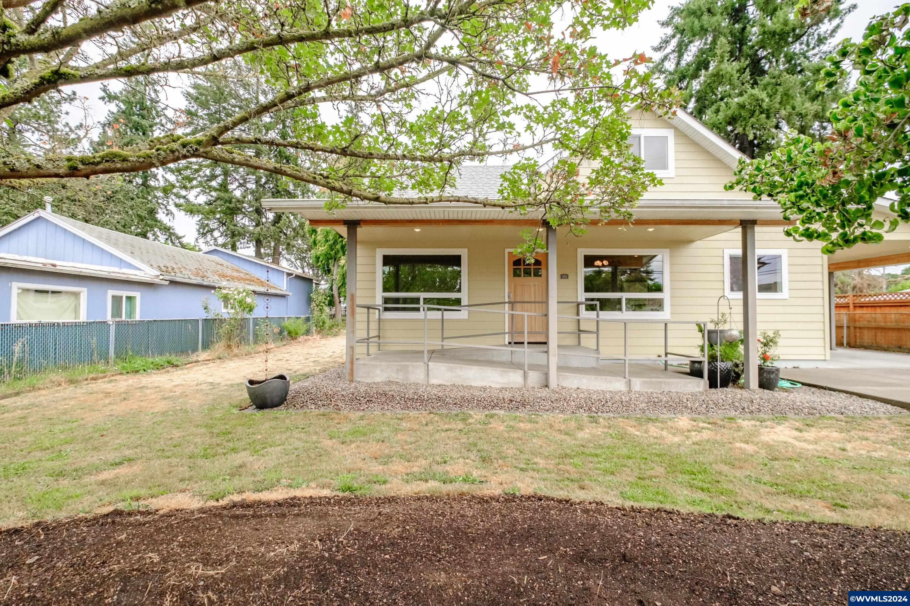 1915 Front Avenue Northeast Albany, OR 97321 - Photo 4 of 37