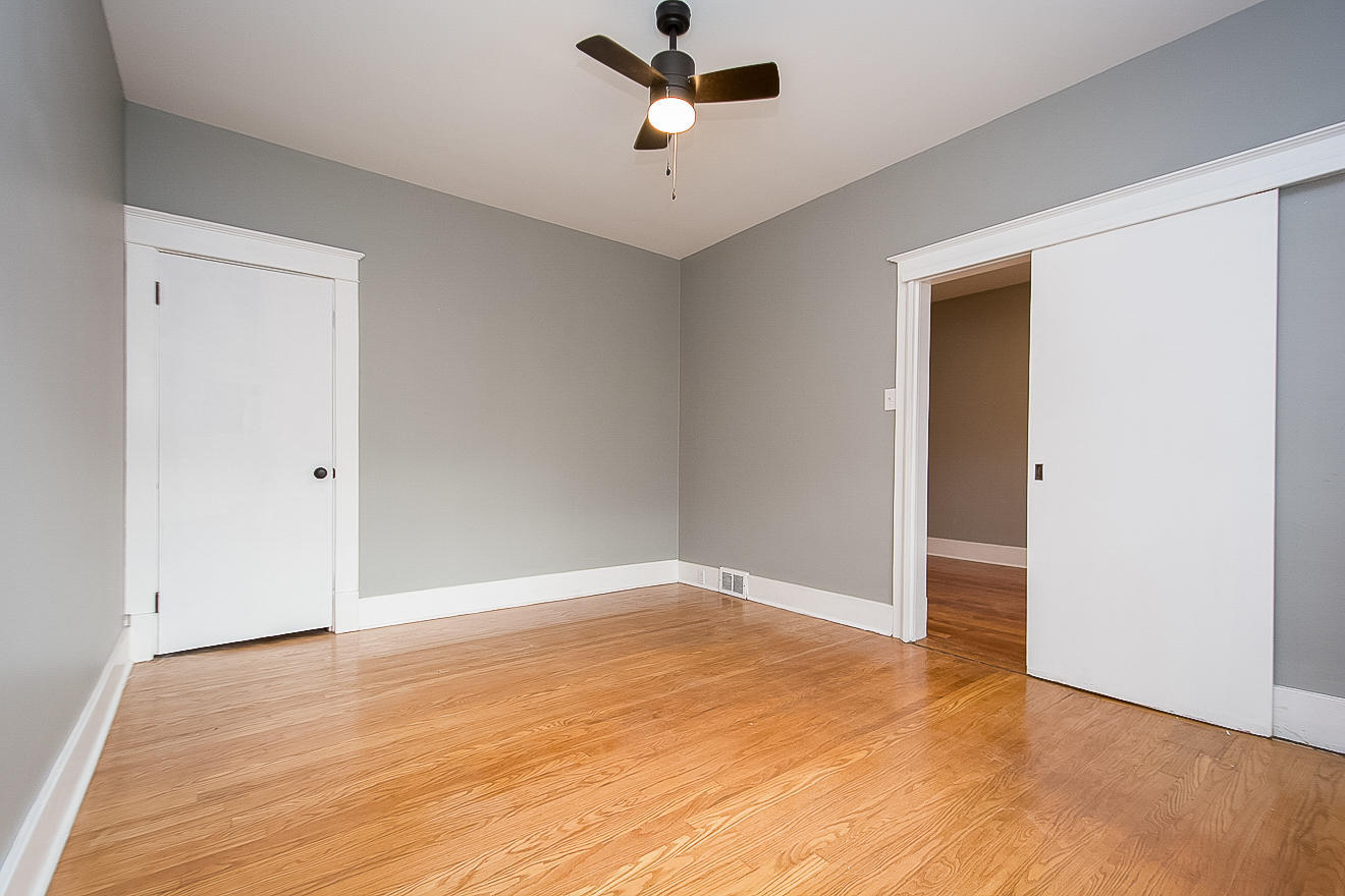1119 Rammers Avenue Louisville, KY 40204 - Photo 24 of 39 Bedroom 2