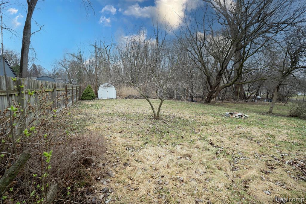 4654 Siebert Road Waterford, MI 48328 - Photo 27 of 27 Gallery Image 27