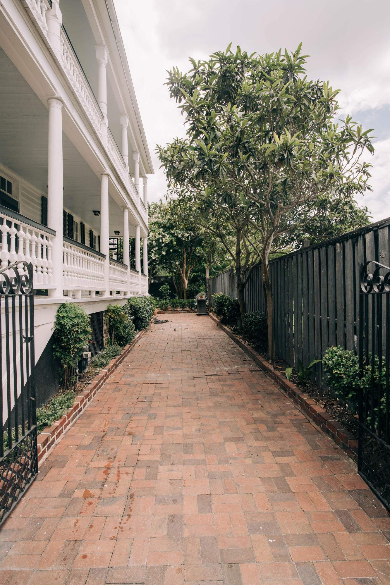 25 John Street Charleston, SC 29403 - Photo 3 of 57 johnst-10