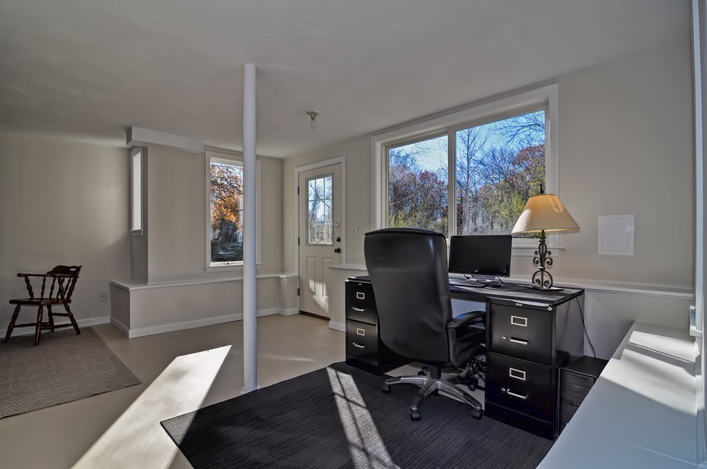 289 Maple Street Middleton, MA 01949 - Photo 20 of 30 Gallery Image 20
