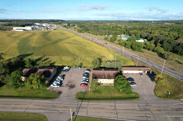 $999,900 | 314 County Road 8, Rockville, MN 56320