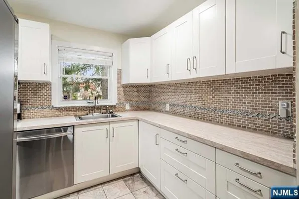 $4,500 | 2-10 Saddle River Road, Fair Lawn, NJ 07410