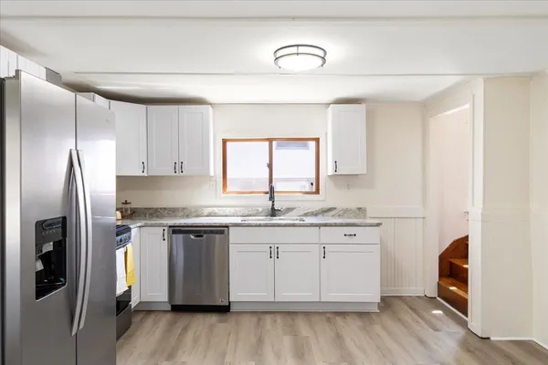 $379,000 | 10 Cross Street, Allenstown, NH 03275