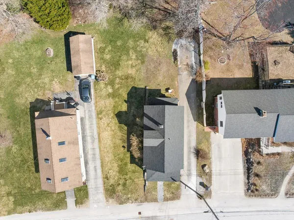 $379,000 | 10 Cross Street, Allenstown, NH 03275