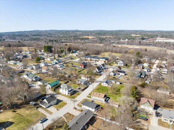 $379,000 | 10 Cross Street, Allenstown, NH 03275