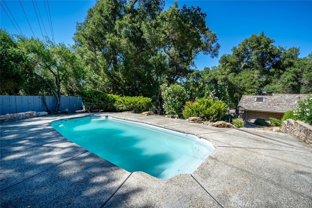 1731 San Fernando Road Atascadero, CA 93422 - Photo 4 of 75