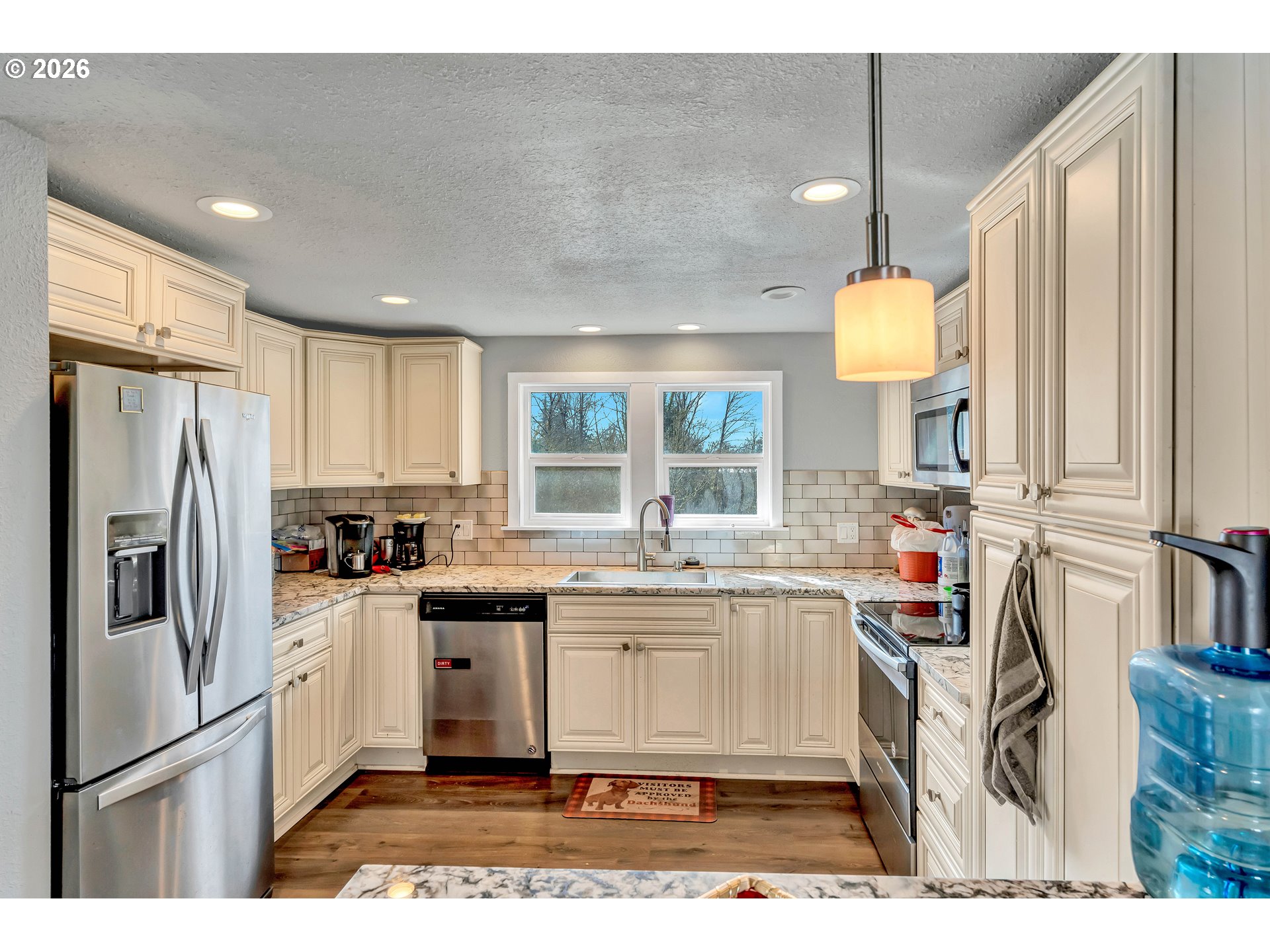 2907 Columbia Heights Road Longview, WA 98632 - Photo 9 of 47