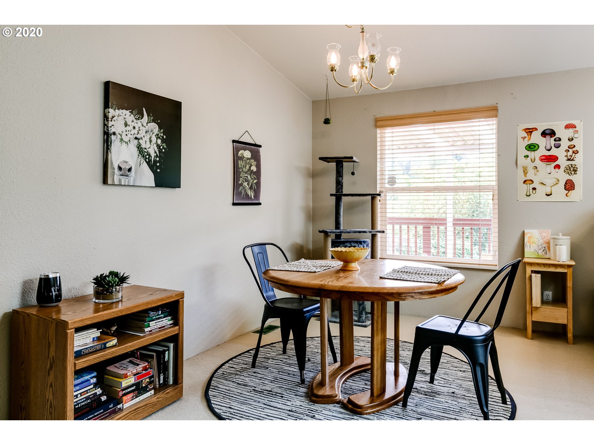 4396 Dillard Road Eugene, OR 97405 - Photo 6 of 22 Gallery Image 6
