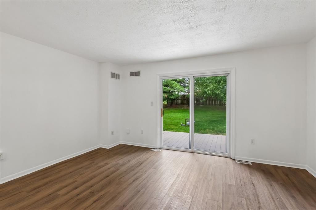 136 Mosside Loop Seven Fields, PA 16046 - Photo 7 of 31 Gallery Image 7
