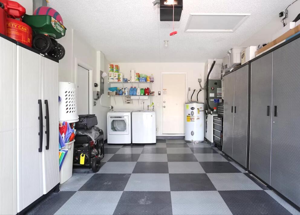 10884 Gantry Street Boca Raton, FL 33428 - Photo 11 of 13 Garage