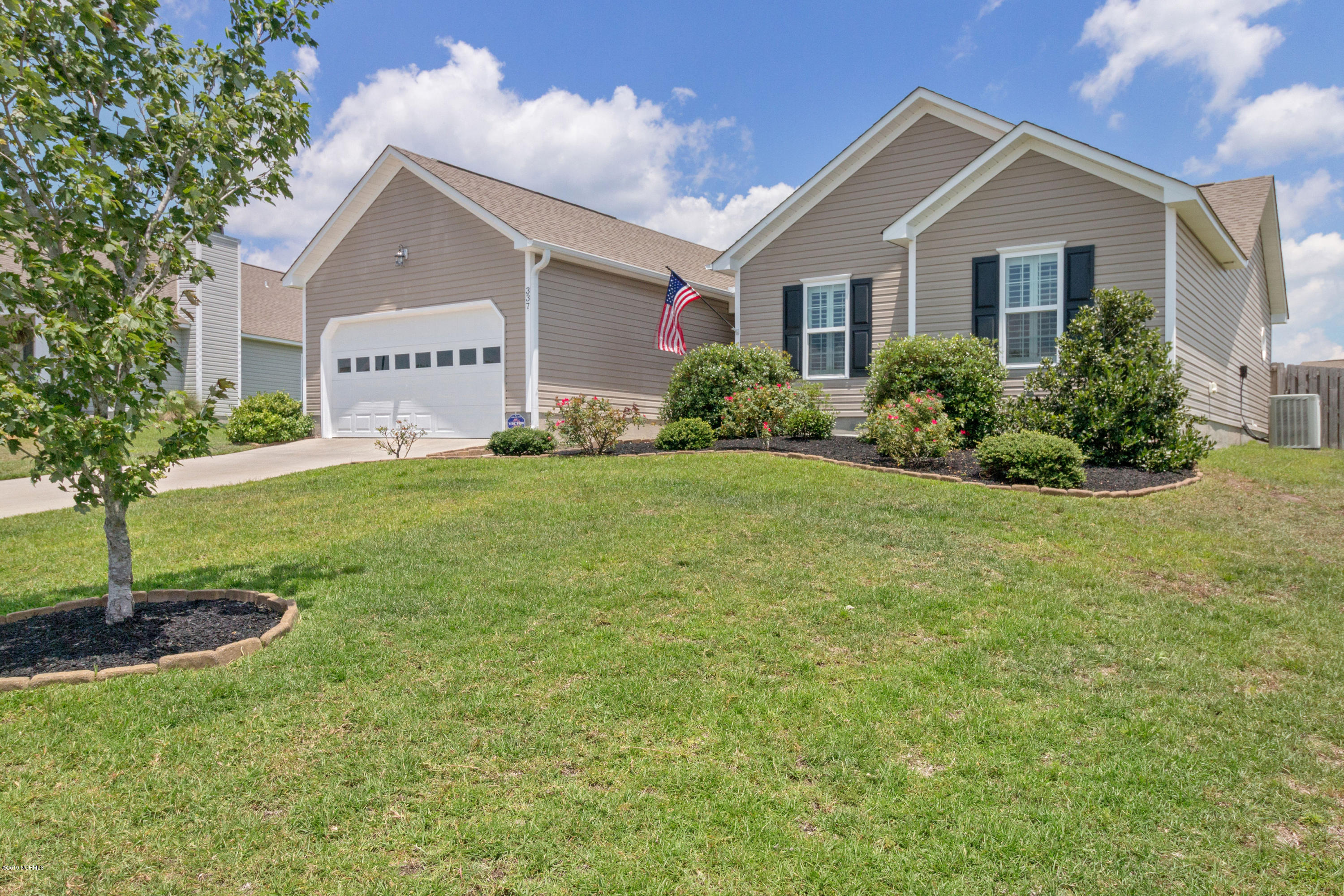 337 Rose Bud Lane Holly Ridge, NC 28445 - Photo 1 of 19 IMG_5853