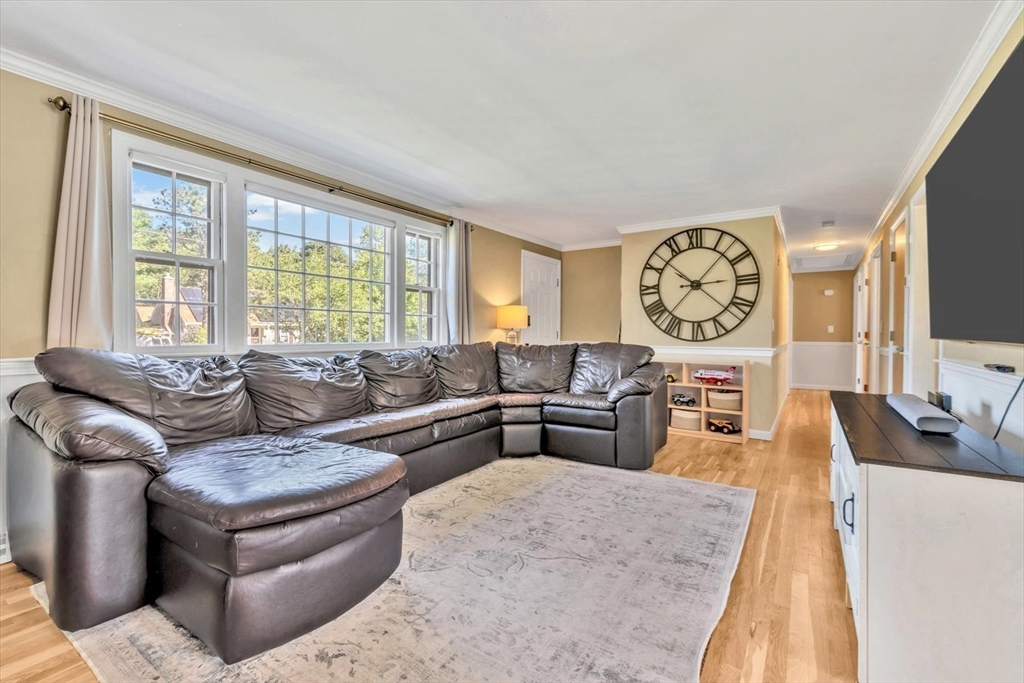56 Sherwood Road Harwich, MA 02645 - Photo 10 of 42 Gallery Image 10