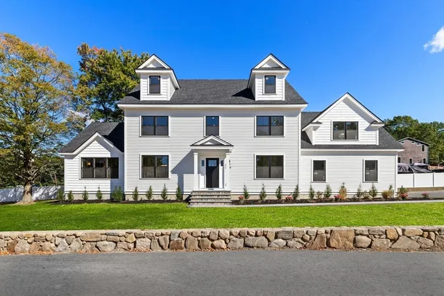 $1,499,000 | 199 Nahant Street, Wakefield, MA 01880