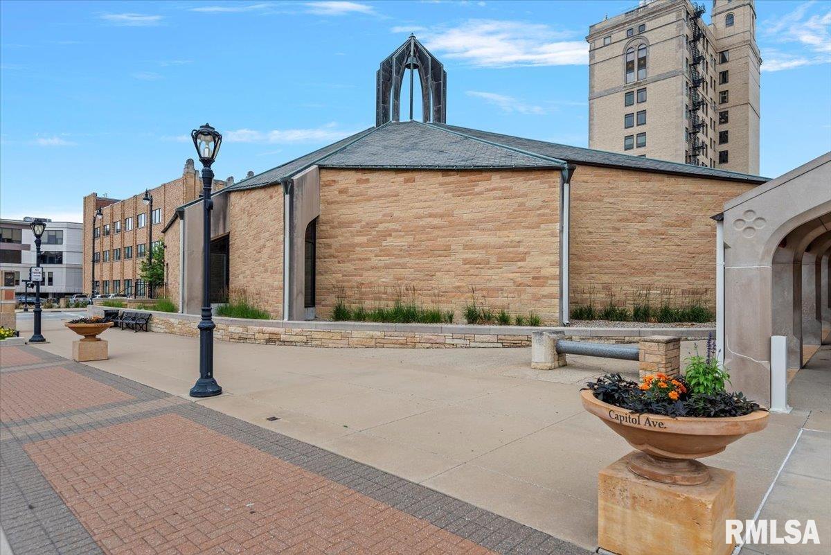 501 East Capitol Avenue Springfield, IL 62701 - Photo 12 of 71 Gallery Image 12