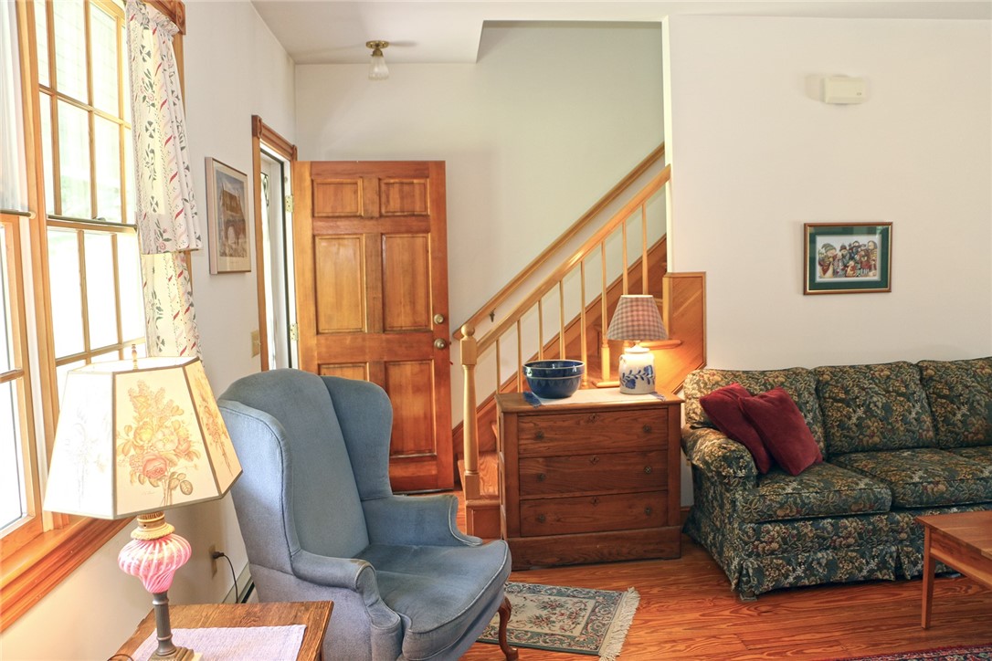 962 Post Road South Kingstown, RI 02879 - Photo 21 of 45