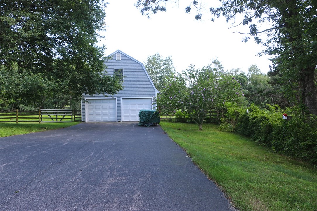 962 Post Road South Kingstown, RI 02879 - Photo 3 of 45