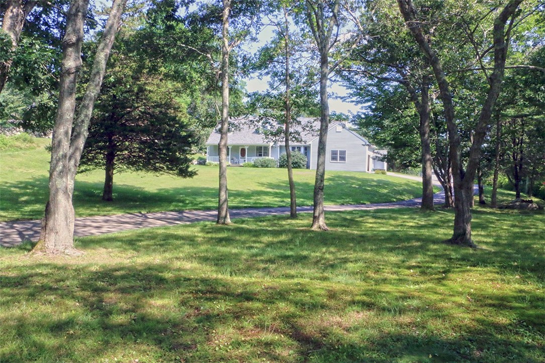 962 Post Road South Kingstown, RI 02879 - Photo 5 of 45