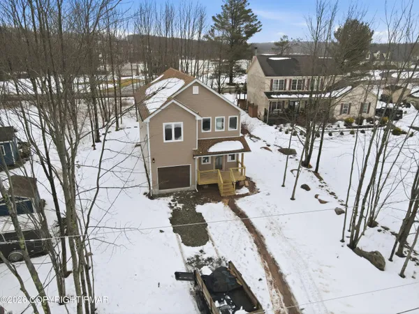 $440,000 | 48 Grandview Drive, Lake Ariel, PA 18436