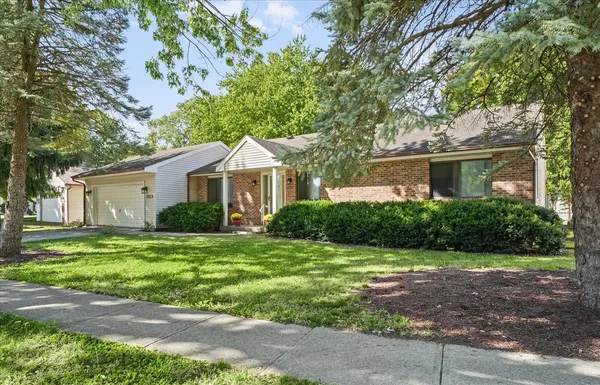 $244,900 | 2518 Clayton Boulevard, Champaign, IL 61822