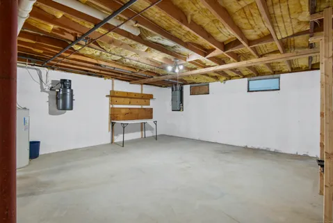 $275,000 | 611 Ocean Avenue, Unit E5, New London, CT 06320