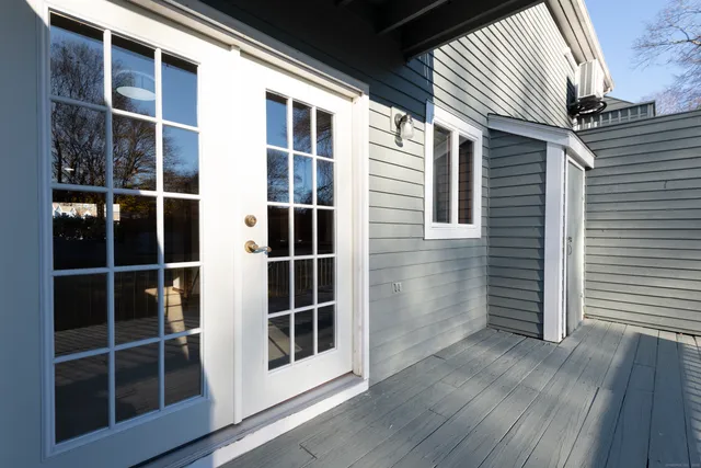 $275,000 | 611 Ocean Avenue, Unit E5, New London, CT 06320