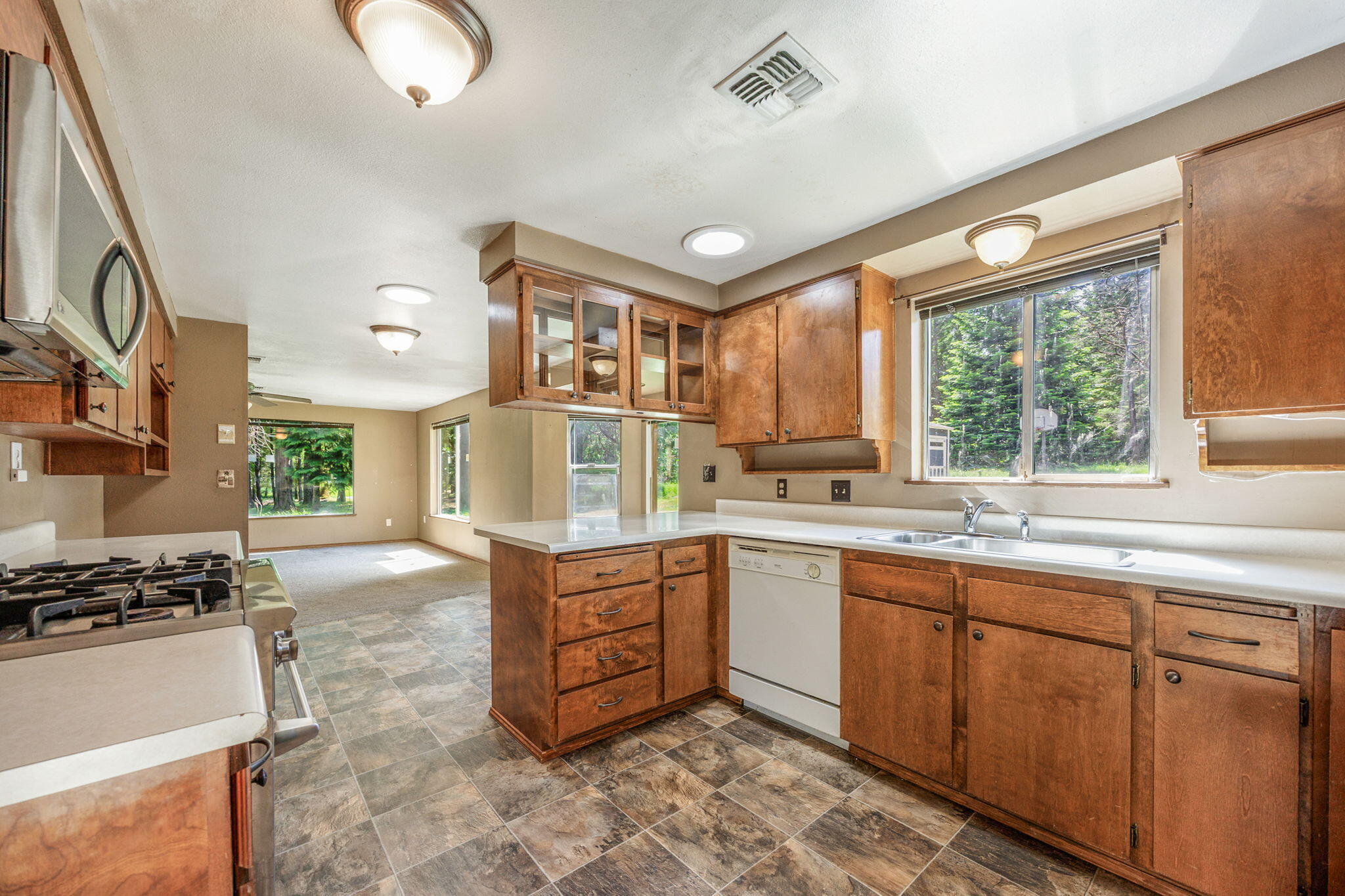 446 Marcy Loop Road Grants Pass, OR 97527 - Photo 8 of 52 ApxML (26)
