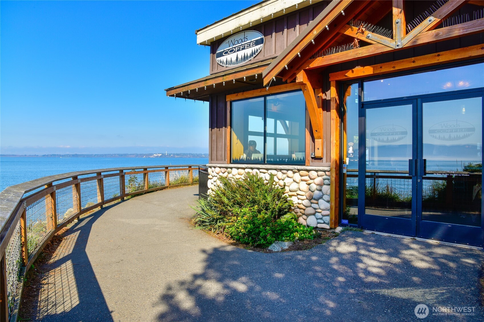 819 High Street, Unit 317 Bellingham, WA 98225 - Photo 33 of 39