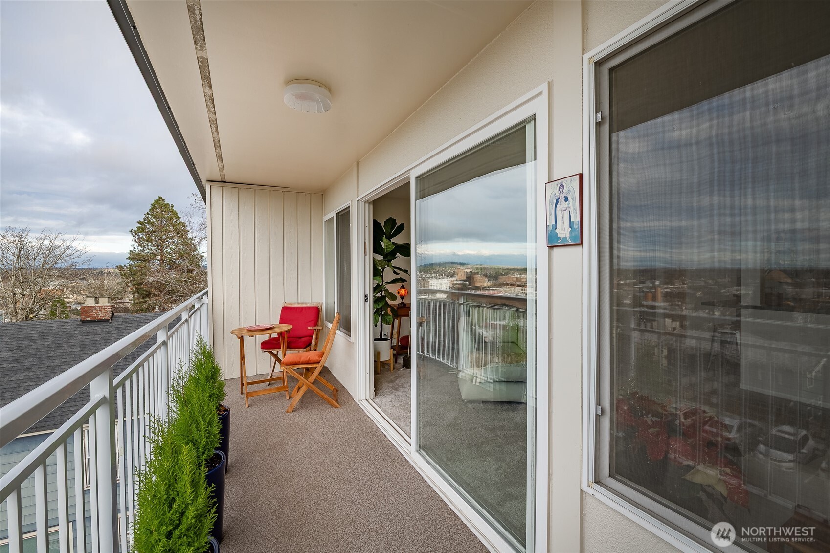 819 High Street, Unit 317 Bellingham, WA 98225 - Photo 6 of 39