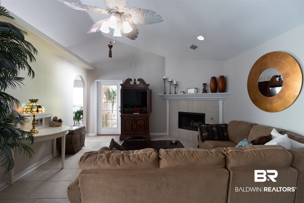 7188 Raintree Lane Gulf Shores, AL 36542 - Photo 4 of 14