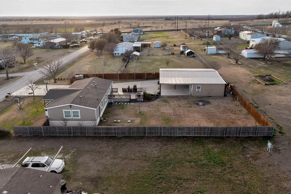 819 Hoss Road Sanger, TX 76266 - Photo 36 of 40