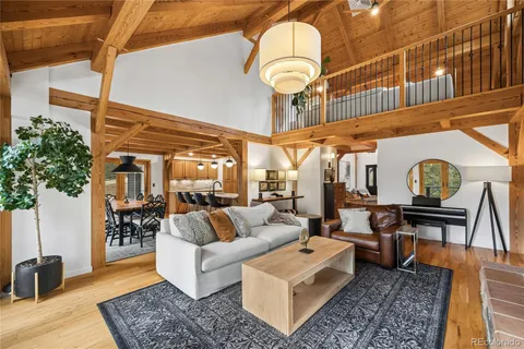 $1,600,000 | 23111 Shoshone Road, Indian Hills, CO 80454