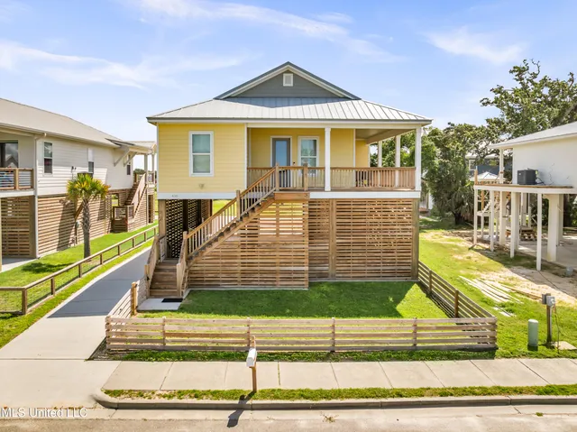 $489,000 | 430 Woodward Avenue, Gulfport, MS 39501