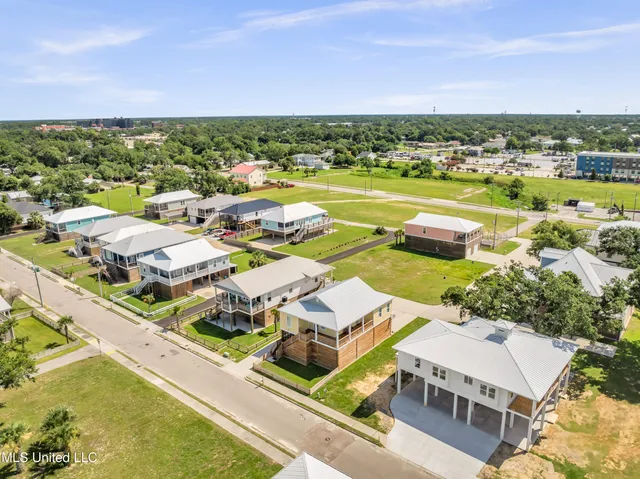 $489,000 | 430 Woodward Avenue, Gulfport, MS 39501