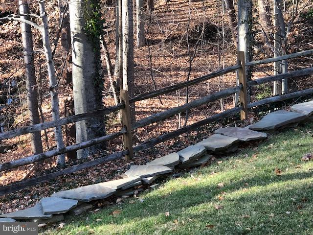 7238 Whitson Drive Springfield, VA 22153 - Photo 2 of 3 Exterior (General)