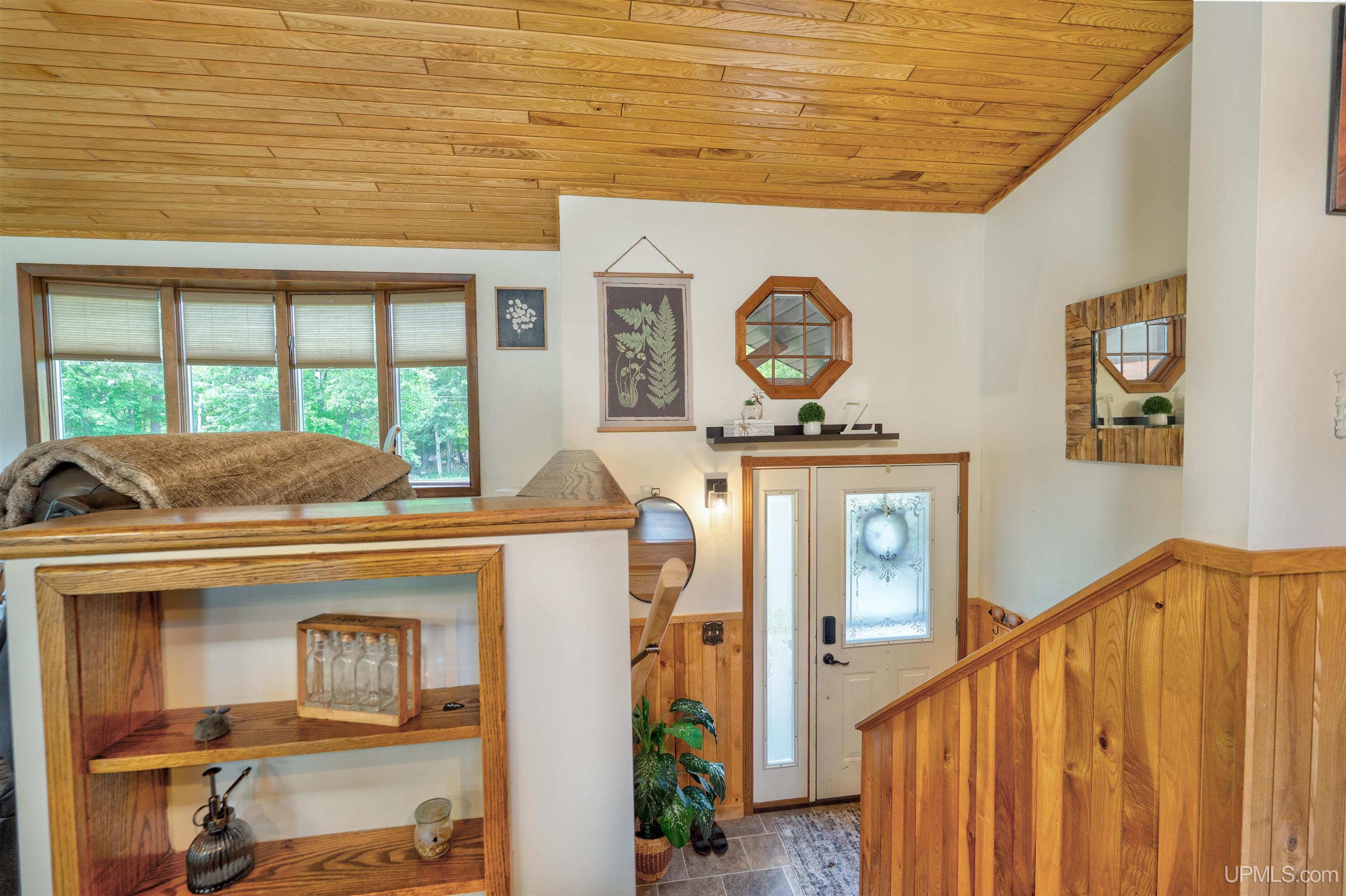 506 N East Gulliver Lake Road Gulliver, MI 49840 - Photo 11 of 46