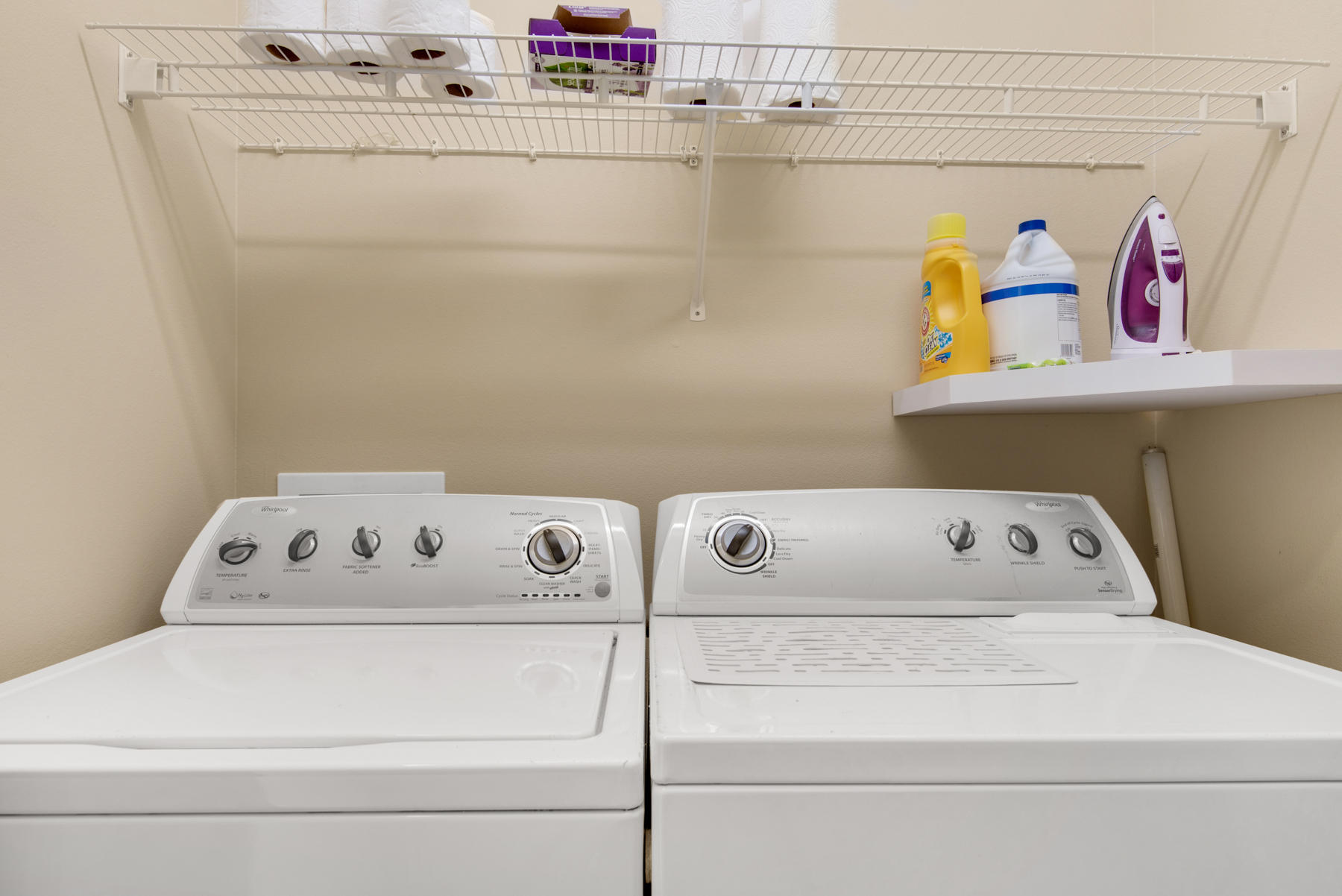 26 Nature Way, Unit 2004 Santa Rosa Beach, FL 32459 - Photo 62 of 65 a utility room with dryer and washer
