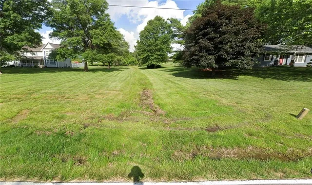 $999,999 | 7005 Mize Road, Shawnee, KS 66226