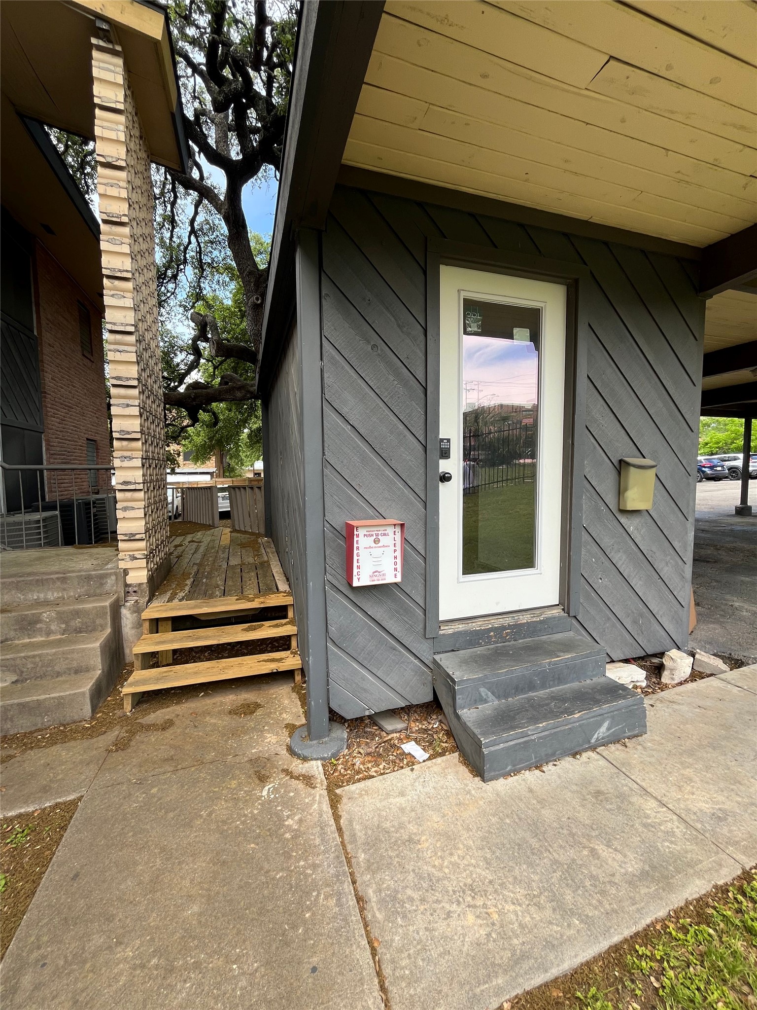 3304 Red River Street, Unit 208 Austin, TX 78705 - Photo 16 of 21