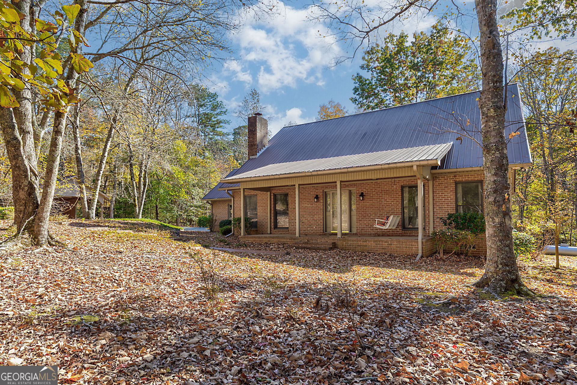 121 Oak Circle Pine Mountain, GA 31822 - Photo 2 of 33
