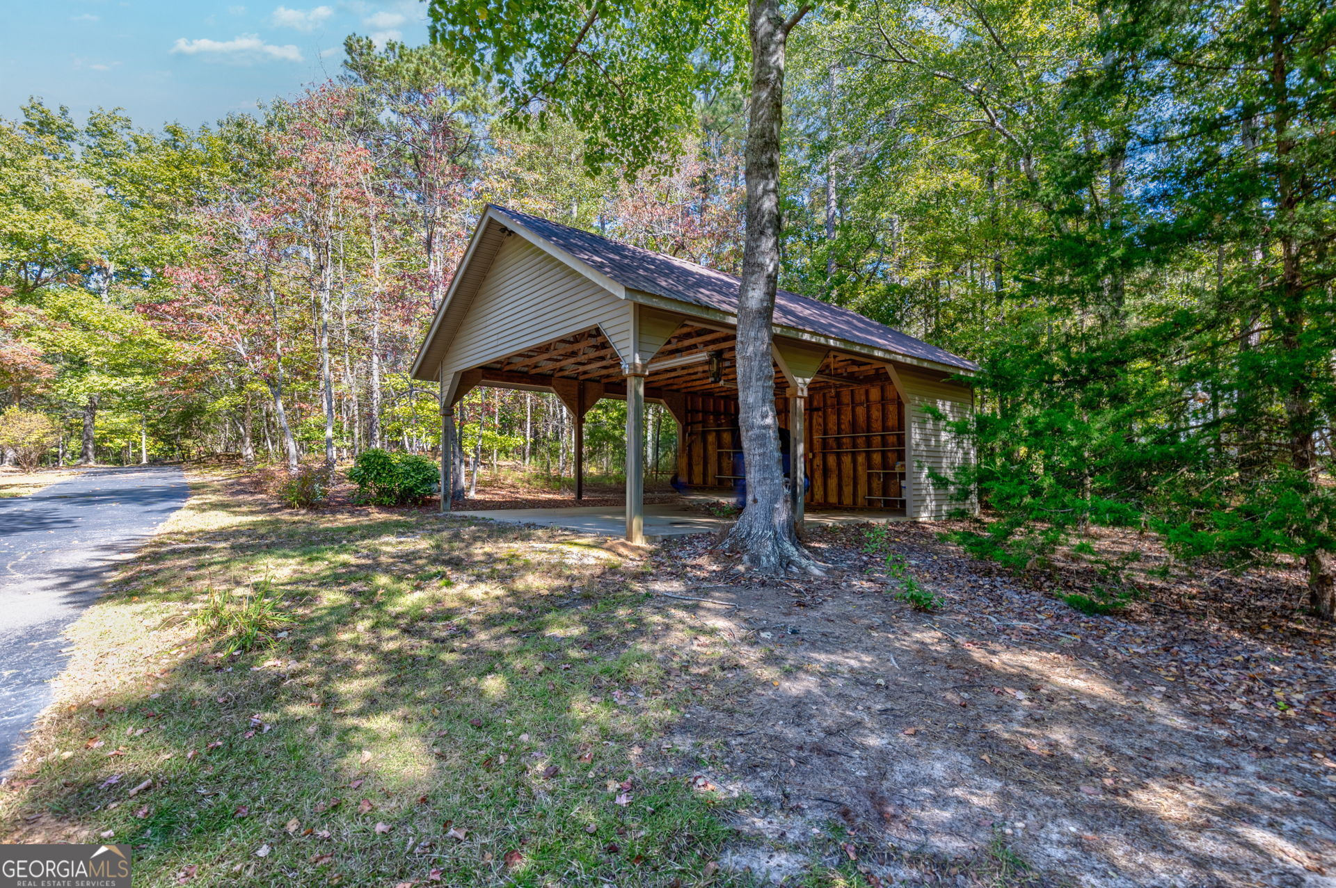 121 Oak Circle Pine Mountain, GA 31822 - Photo 7 of 33