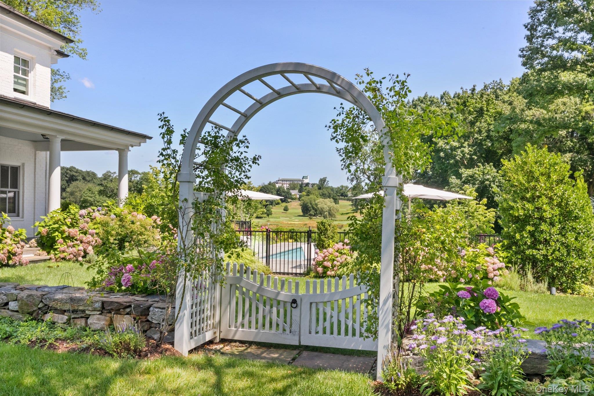 17 Boxwood Lane Rye, NY 10580 - Photo 38 of 41