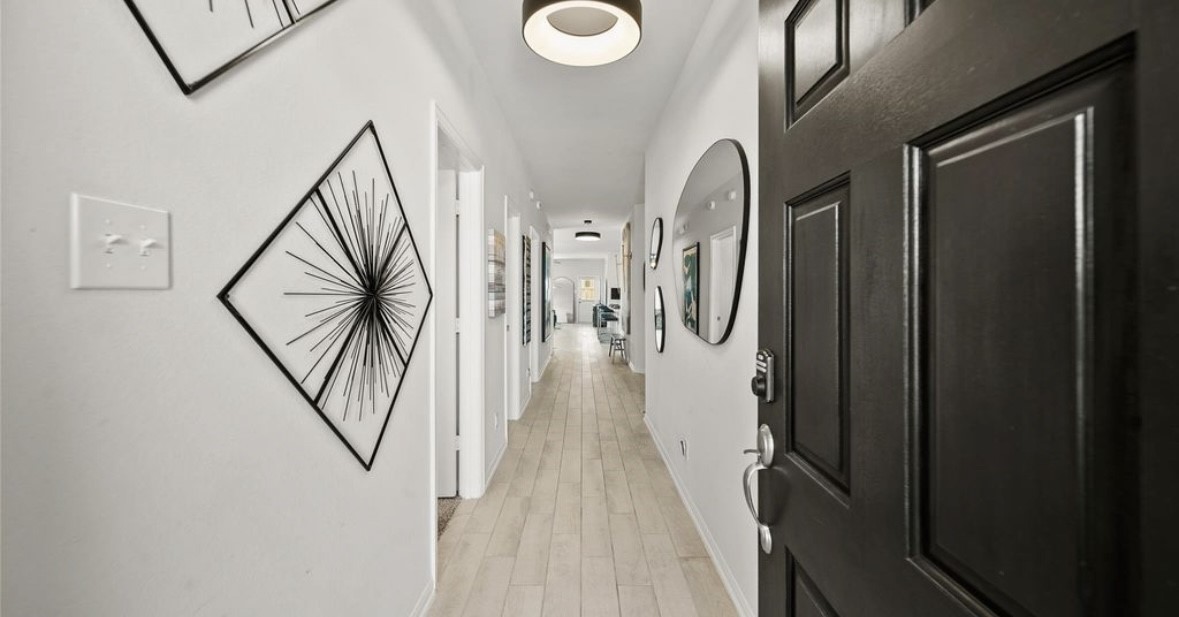 1326 Ponderosa Pne Drive Rosharon, TX 77583 - Photo 2 of 14 a view of gallery with wooden floor