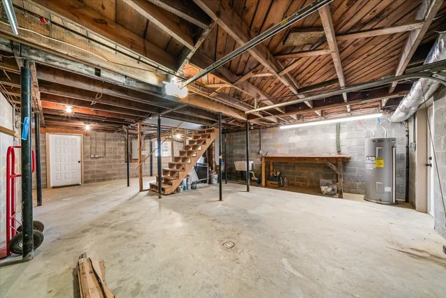 $414,900 | 185 Tubular Drive, Livingston, TN 38570