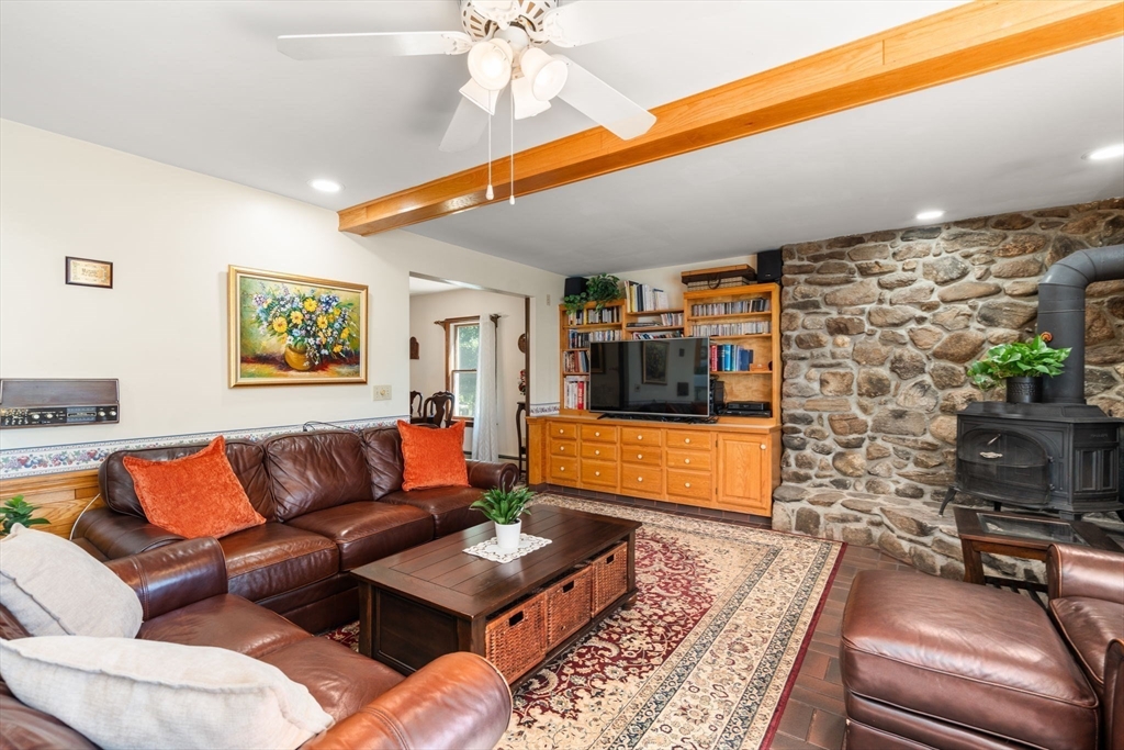 25 Kendall Road Lexington, MA 02421 - Photo 11 of 33