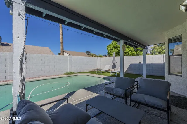 $499,000 | 19842 North 44th Drive, Glendale, AZ 85308