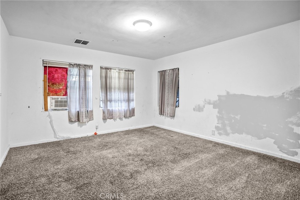 4539 Maine Avenue Baldwin Park, CA 91706 - Photo 15 of 48 Room #2 in the main house