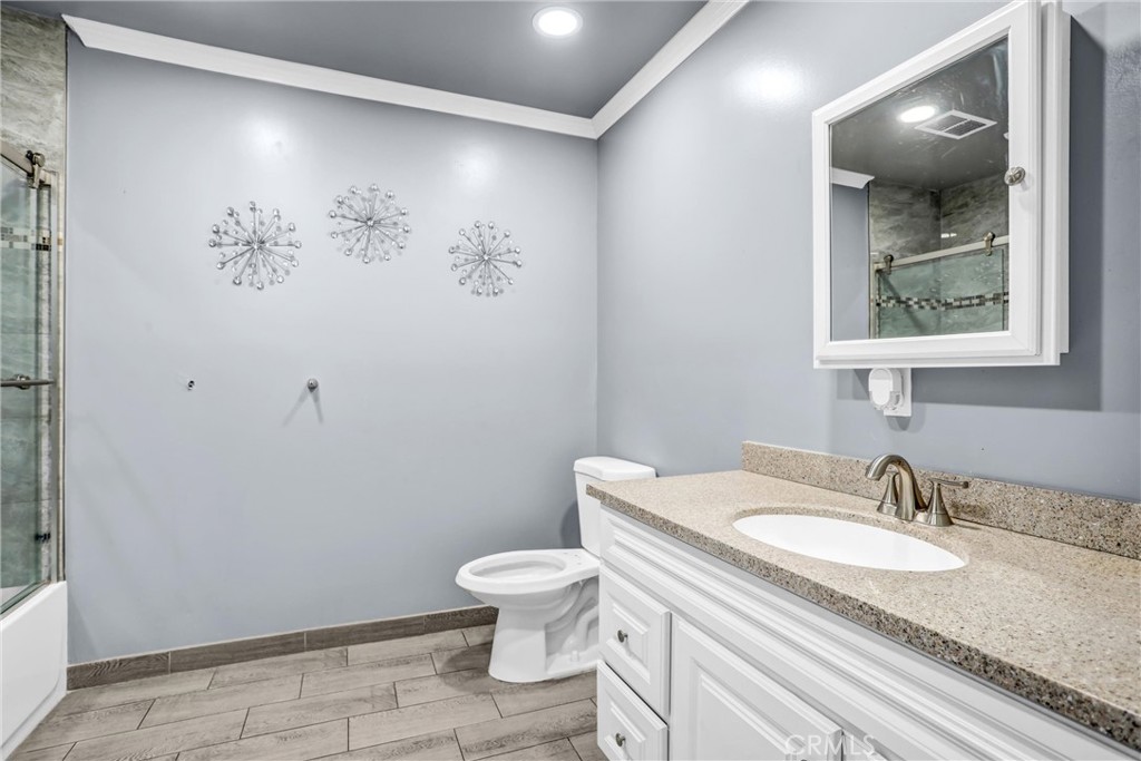 4539 Maine Avenue Baldwin Park, CA 91706 - Photo 19 of 48 Bath #1 in the main house