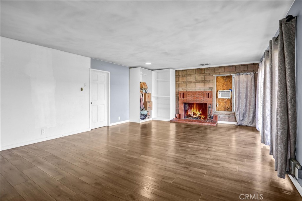 4539 Maine Avenue Baldwin Park, CA 91706 - Photo 5 of 48 Living room #1 in the main house