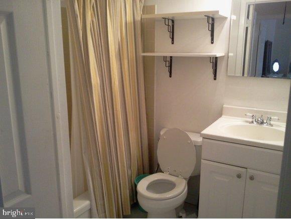 8 C Walnut Road, Unit C Manahawkin, NJ 08050 - Photo 10 of 11 Gallery Image 10
